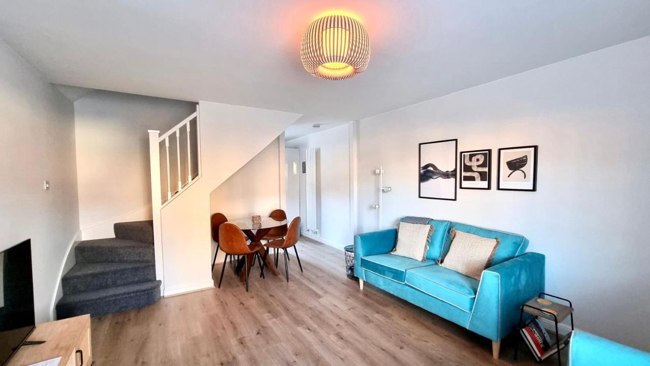 Quay House By Switchback Stays With Free Parking Cardiff Ngoại thất bức ảnh